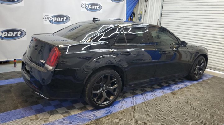 CHRYSLER 300 TOURING L 2023