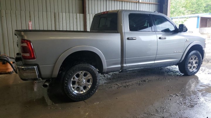 RAM 2500 LARAMIE 2022