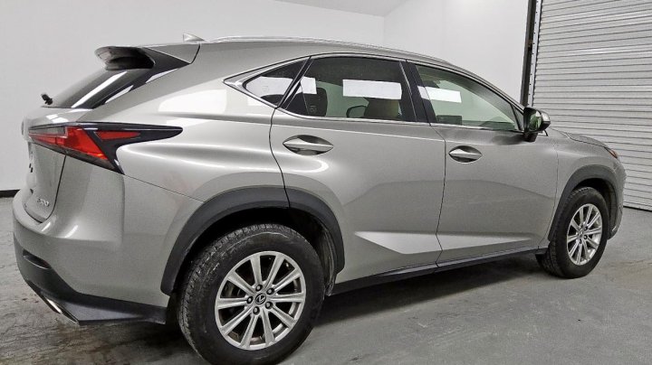 Lexus NX 300 2020