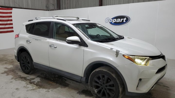 Toyota RAV4 LIMITED 2016