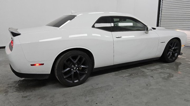 Dodge Challenger  2022