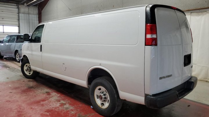 GMC Savana  2020