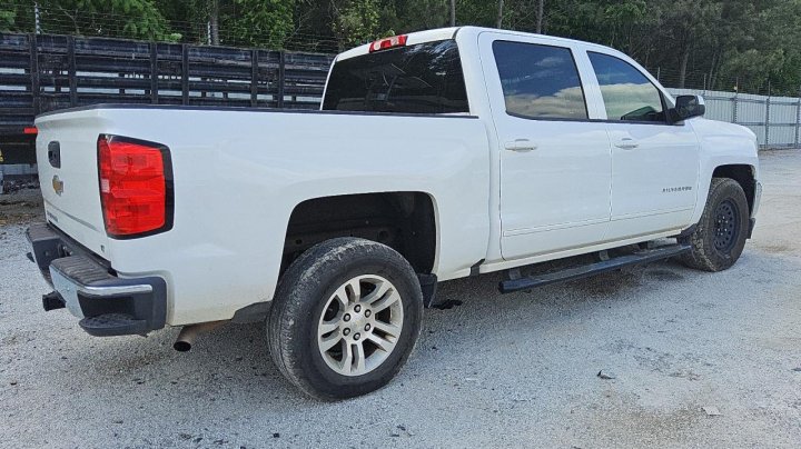 Chevrolet Silverado  2018
