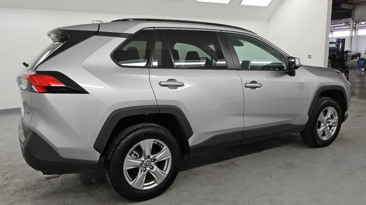 Toyota RAV4  2023