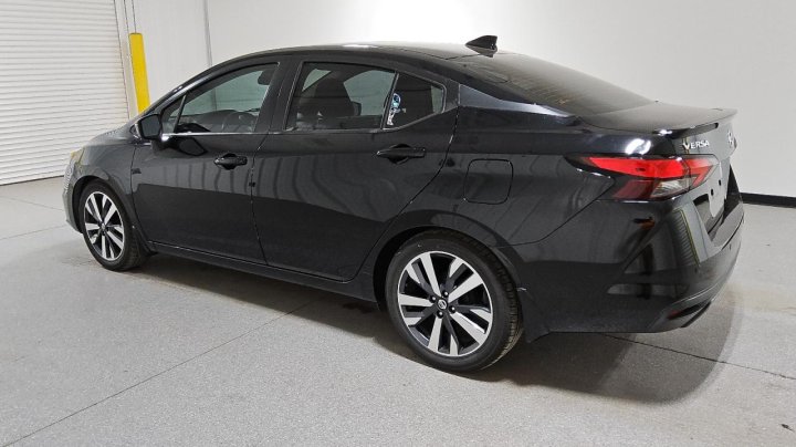 Nissan Versa SR 2020
