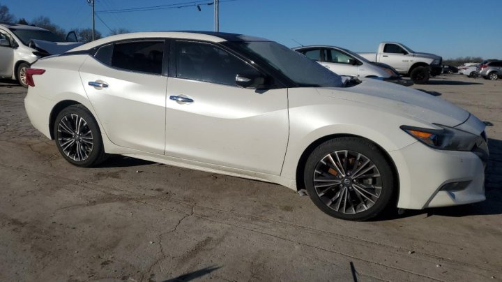 Nissan Maxima 3.5S 2016
