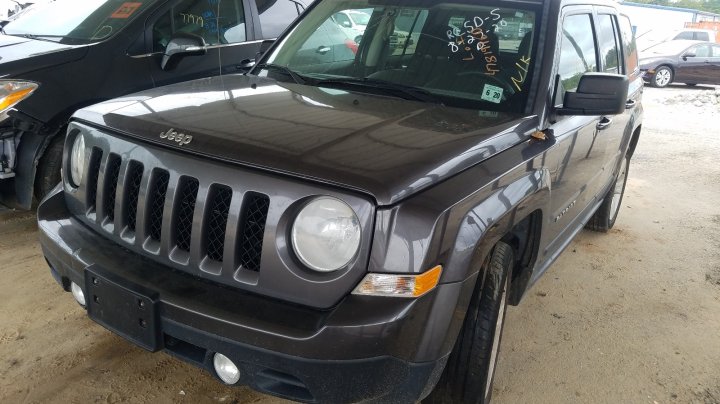 JEEP Patriot LATITUDE 2015