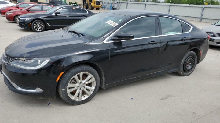 CHRYSLER 200 LIMITED 2016