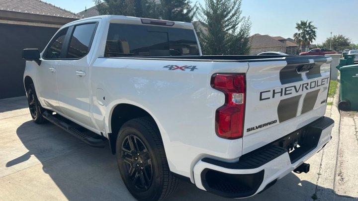 Chevrolet Silverado K1500 RST 2023