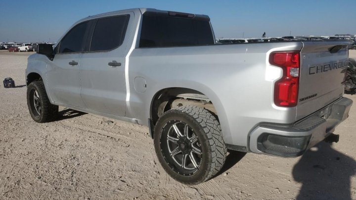 Chevrolet Silverado C1500 CUSTOM 2020