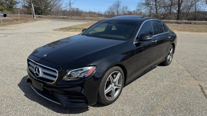 Mercedes-Benz E-Class 300 4MATIC 2017