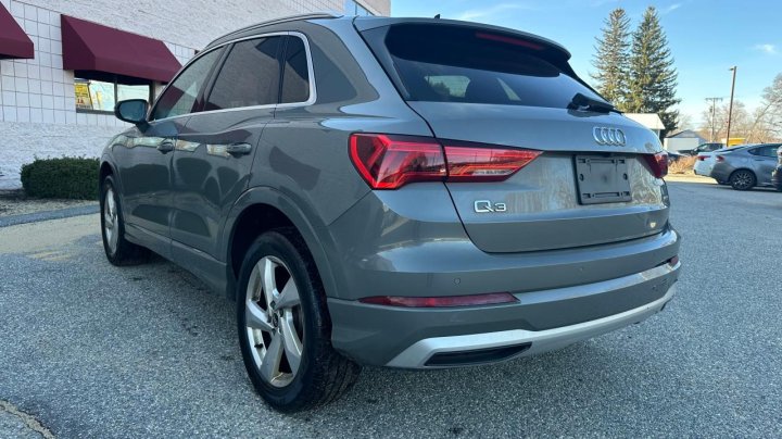 Audi Q3 PREMIUM 40 2021