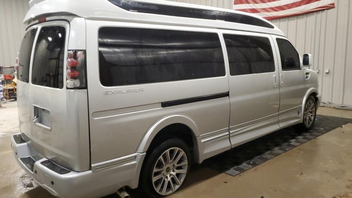 Chevrolet Express LT 2021