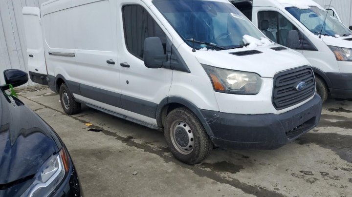 Ford TRANSIT T-250 2015