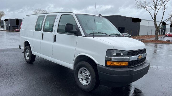 Chevrolet Express  2024