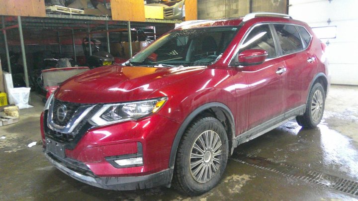 Nissan ROGUE S 2018
