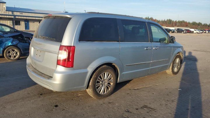 CHRYSLER Town and Country TOURING L 2016