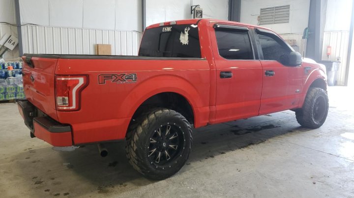 Ford F-150 SUPERCREW 2017