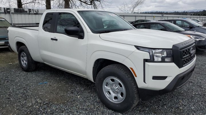 Nissan Frontier S 2024