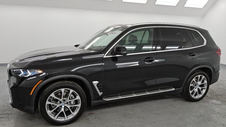 BMW X5 XDRIVE40I 2025