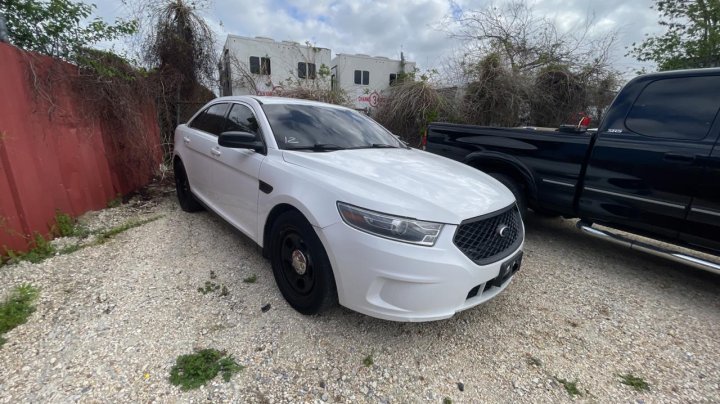 Ford TAURUS POLICE INTERCEPTOR 2016