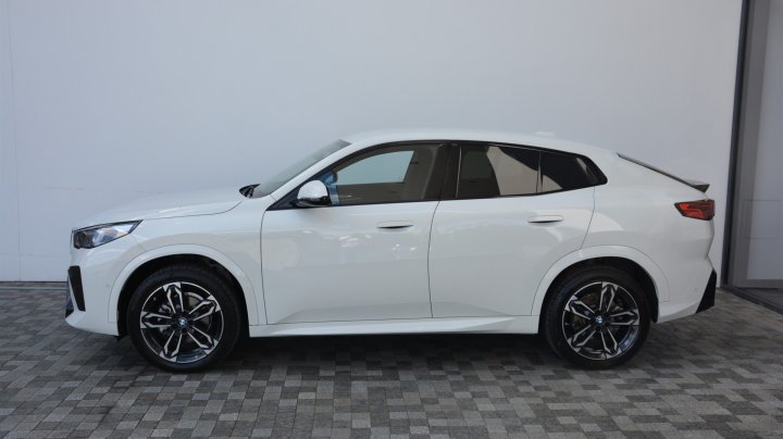 BMW X2 xDrive20d 2025