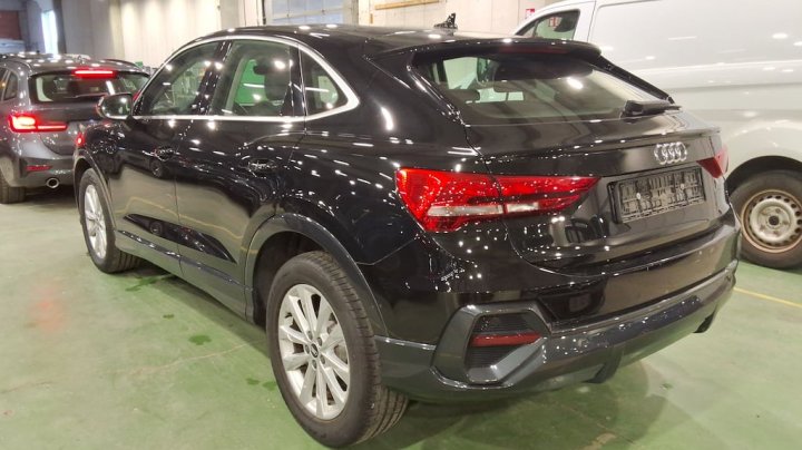 Audi Q3 2021