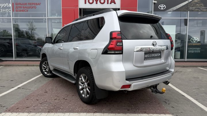 Toyota Land Cruiser Prado Prestige 2019