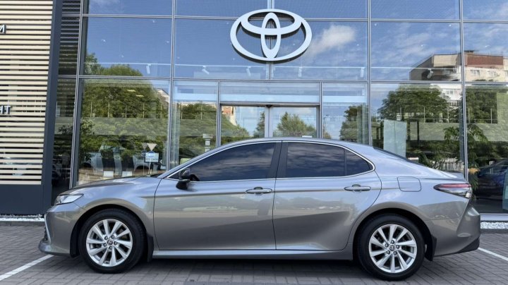 Toyota Camry Comfort 2021