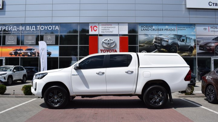 Toyota Hilux Comfort 2023