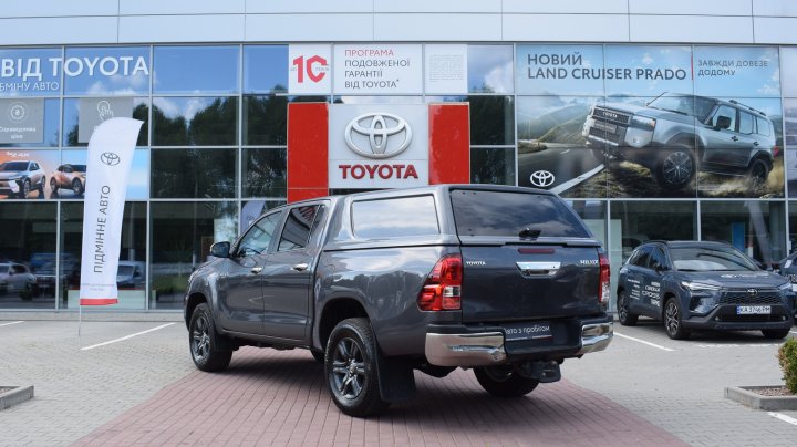 Toyota Hilux Comfort 2023