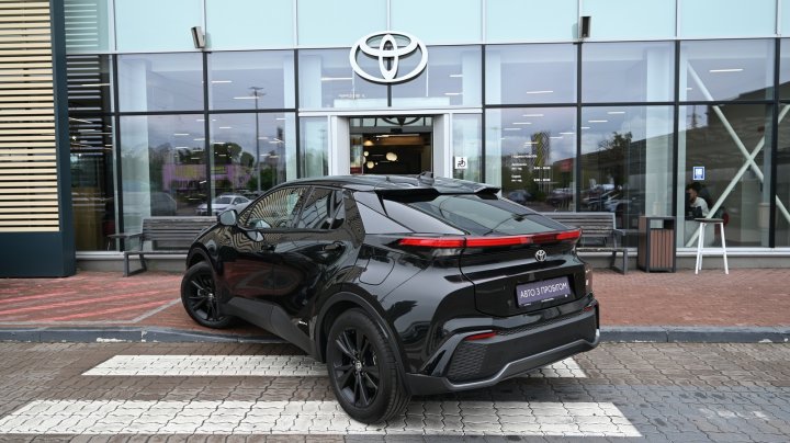 Toyota C-HR GR SPORT 2025