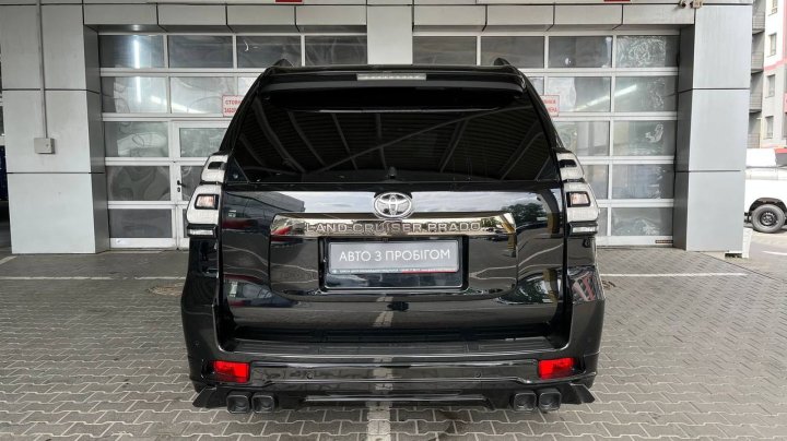 Toyota Land Cruiser Prado Comfort 2021