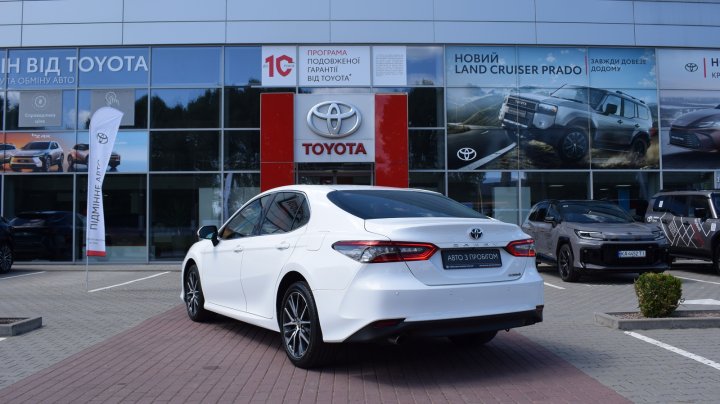 Toyota Camry Prestige+ 2022