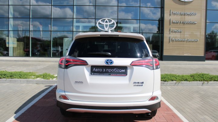 Toyota RAV4 2015