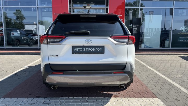 Toyota RAV4 Active 2021
