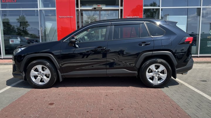Toyota RAV4 Active 2021