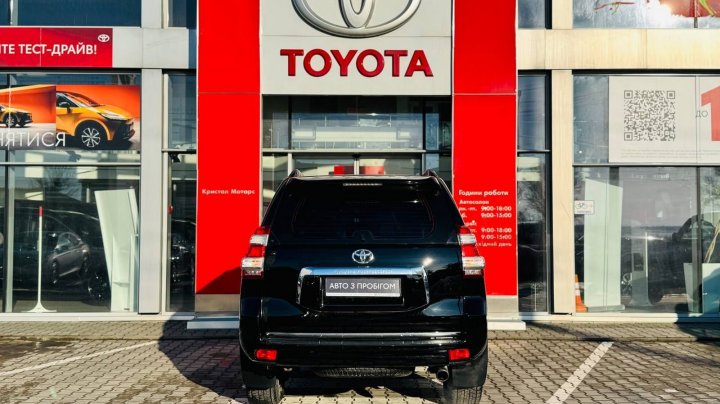 Toyota Land Cruiser Prado Comfort 2012