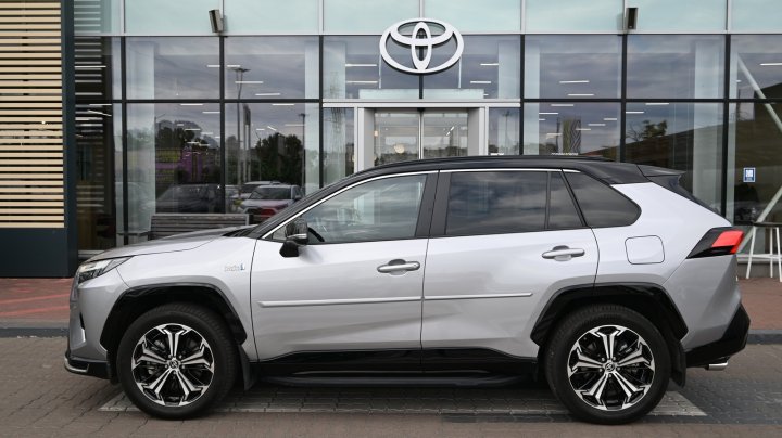 Toyota RAV4 Plug-In Premium 2024