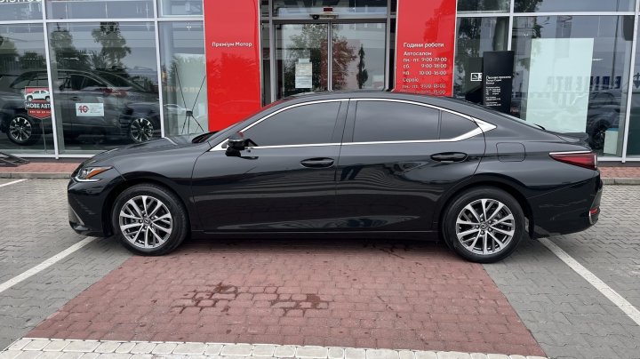 Lexus Es Business 2022