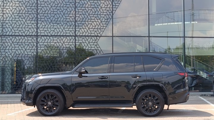 Lexus Lx Luxury 2025