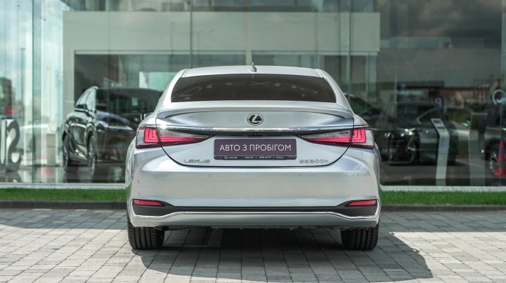 Lexus Es Launch Edition 2022