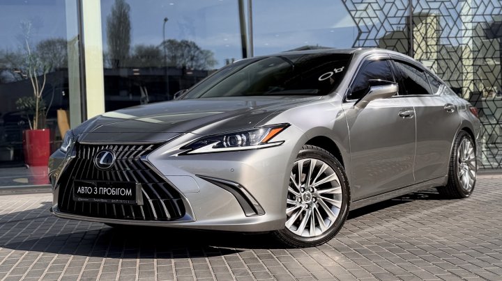 Lexus Es Executive + 2021