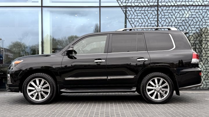 Lexus Lx Sport 2013