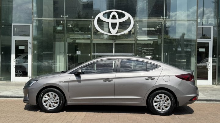 Hyundai Elantra Active 2020