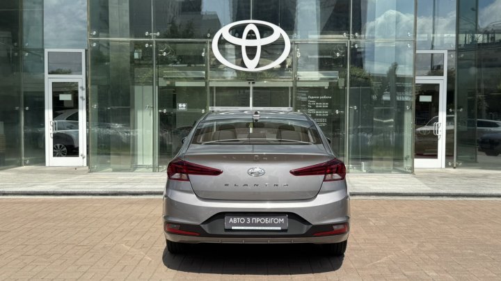 Hyundai Elantra Active 2020