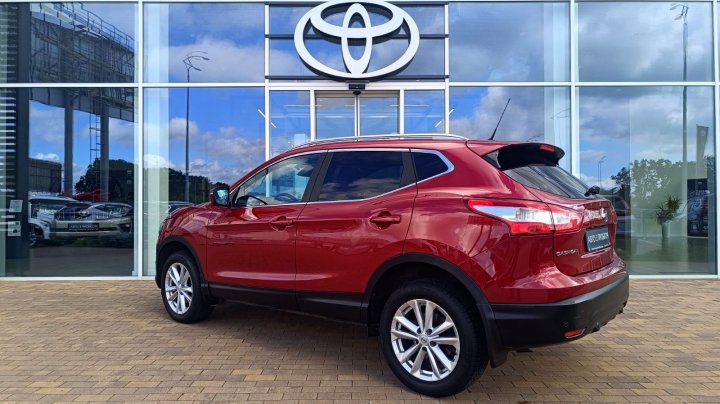 Nissan Qashqai 2015