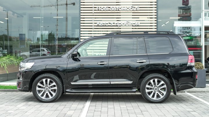 Toyota Land Cruiser Premium 2017