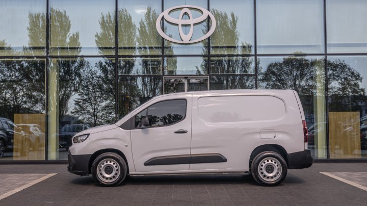 Toyota Proace City Business 2025
