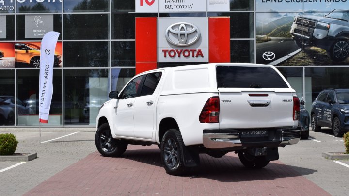 Toyota Hilux Comfort 2023